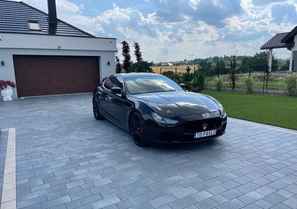 Maserati Ghibli cena 121900 przebieg: 85000, rok produkcji 2014 z Debrzno małe 67